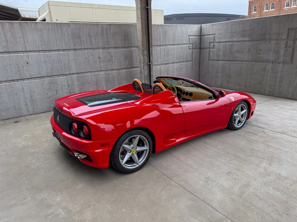 2001 Ferrari 360 Spider - Image 22 of 31