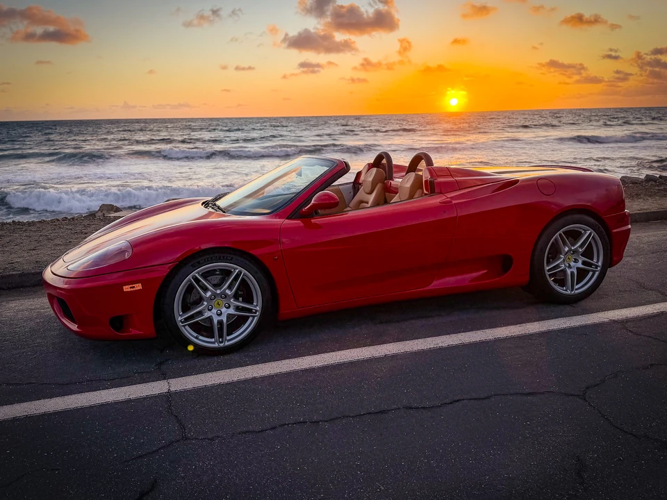 2001 Ferrari 360 Spider - Image 9 of 31