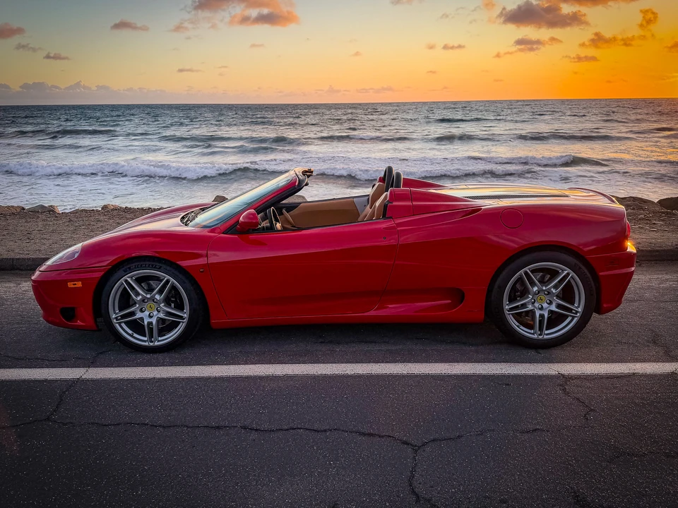 2001 Ferrari 360 Spider - Image 13 of 31