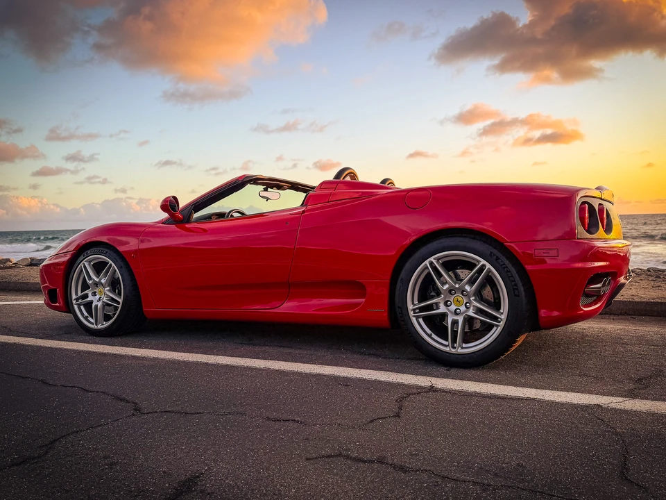 2001 Ferrari 360 Spider - Image 16 of 31