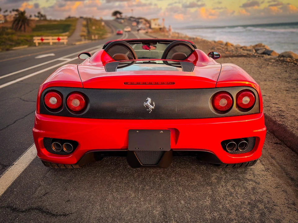 2001 Ferrari 360 Spider - Image 21 of 31