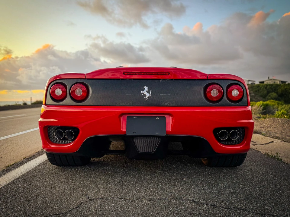 2001 Ferrari 360 Spider - Image 23 of 31