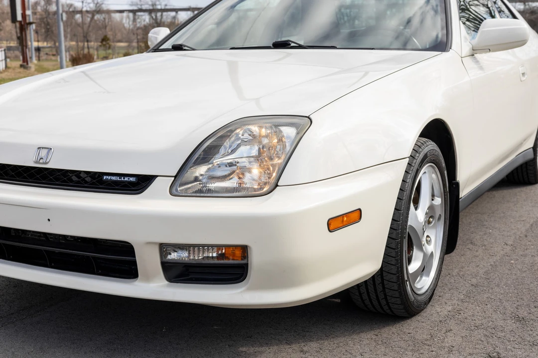 2001 Honda Prelude 5th Gen - Image 14 of 31