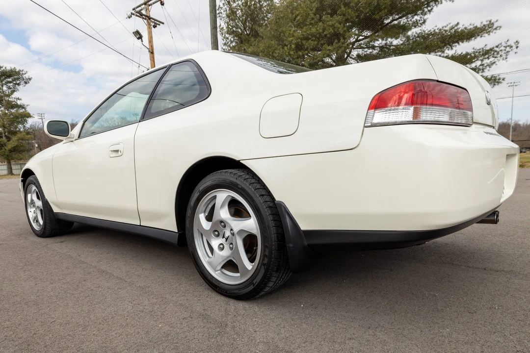 2001 Honda Prelude 5th Gen - Image 5 of 31