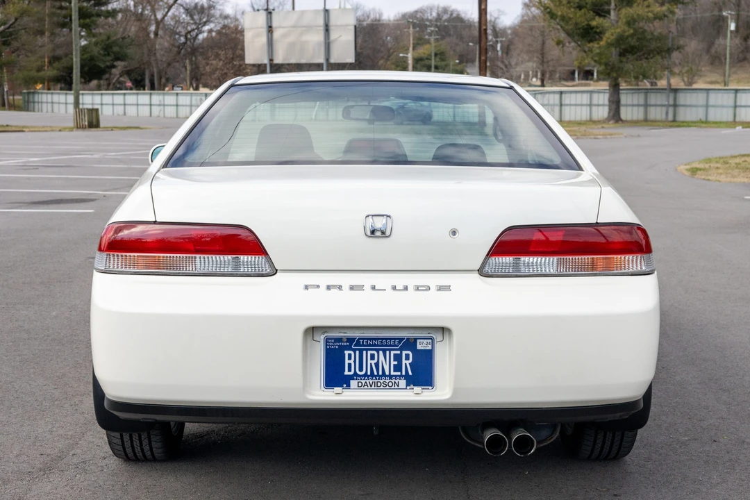 2001 Honda Prelude 5th Gen - Image 19 of 31