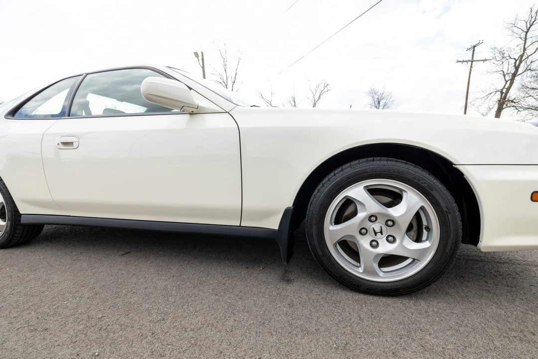 2001 Honda Prelude 5th Gen - Image 23 of 31