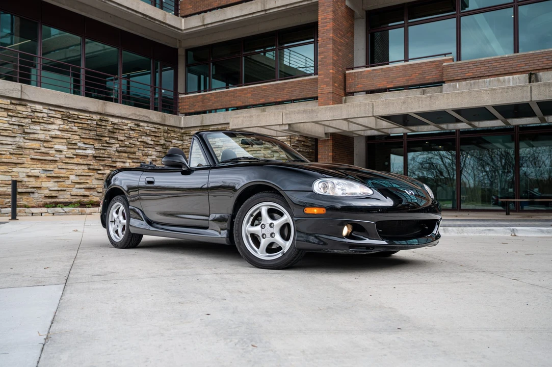 2001 Mazda NB MX-5 Miata - Image 12 of 31