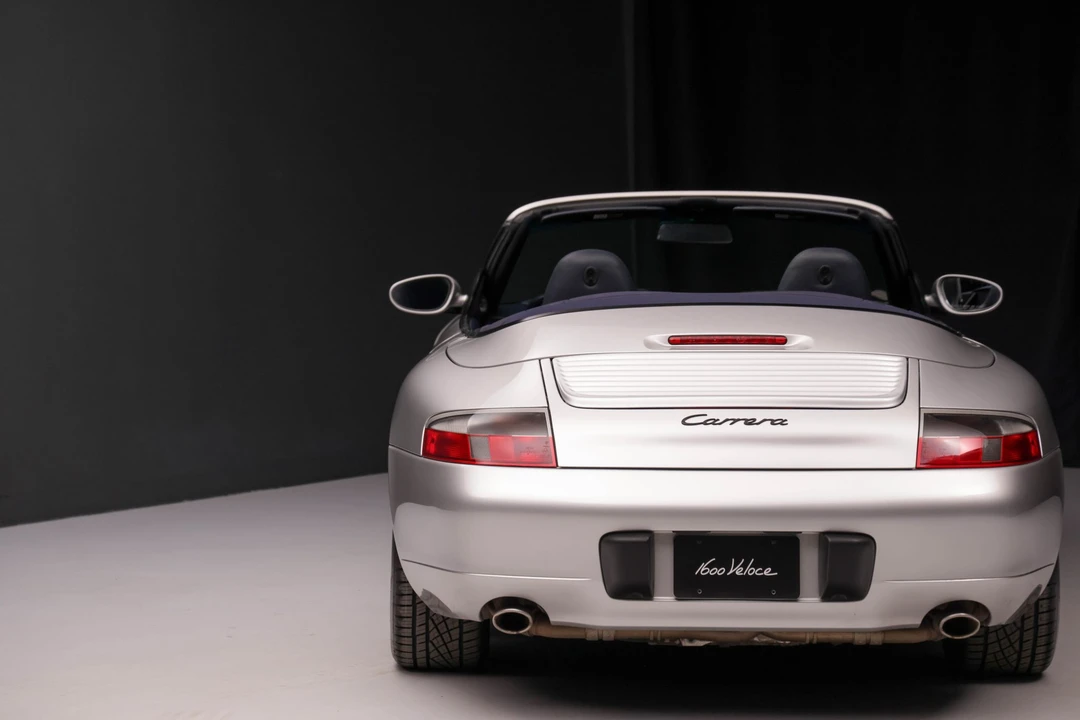 2001 Porsche 996 Carrera - Image 8 of 31