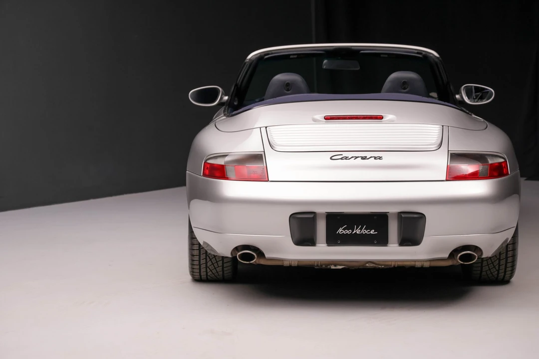 2001 Porsche 996 Carrera - Image 10 of 31