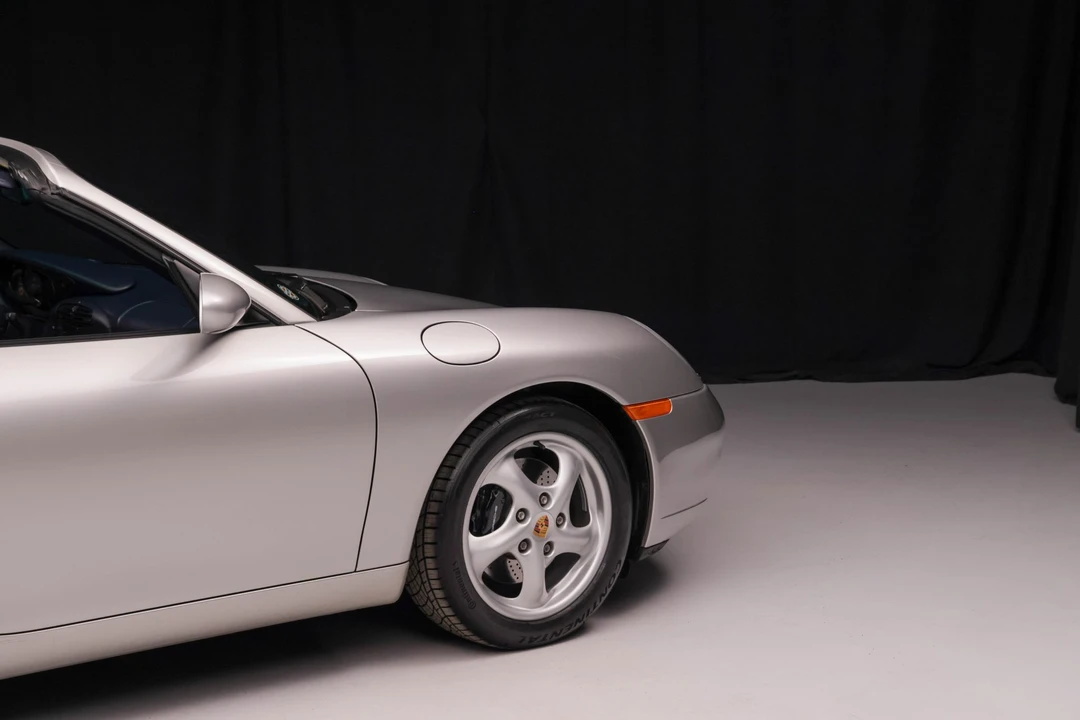 2001 Porsche 996 Carrera - Image 22 of 31