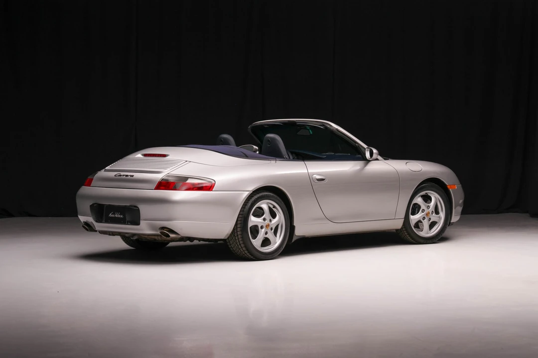 2001 Porsche 996 Carrera - Image 12 of 31