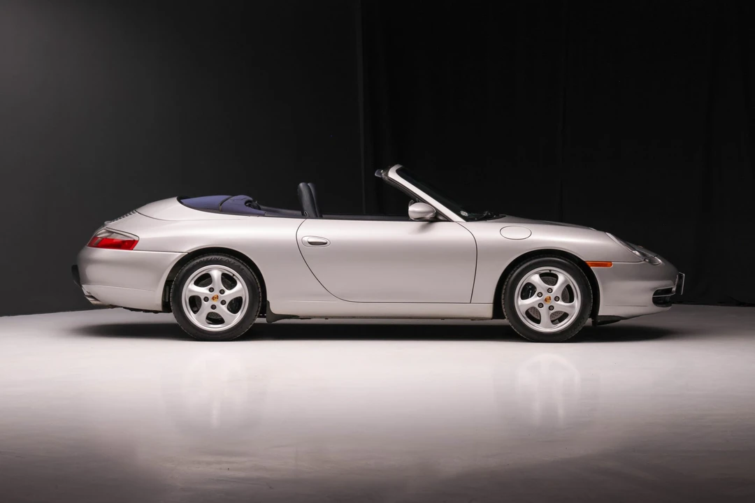 2001 Porsche 996 Carrera - Image 13 of 31
