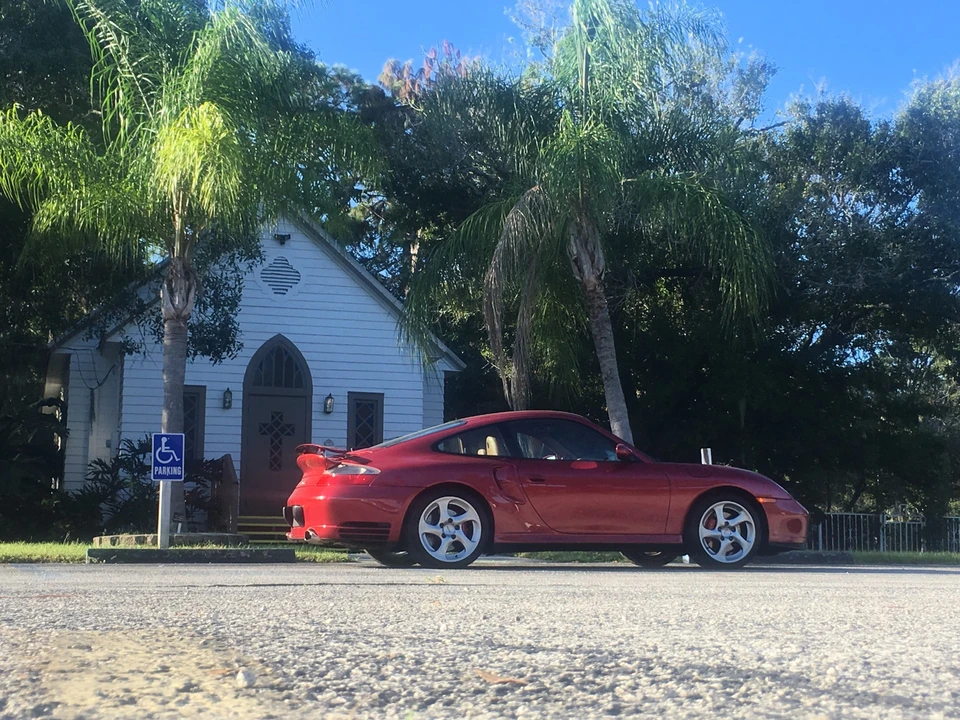 2001 Porsche 996 Turbo - Image 14 of 31