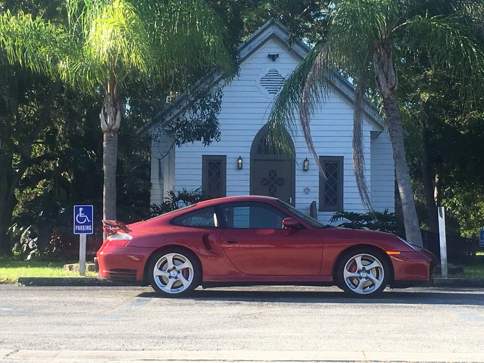 2001 Porsche 996 Turbo - Image 11 of 31