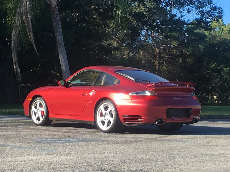 2001 Porsche 996 Turbo - Image 25 of 31