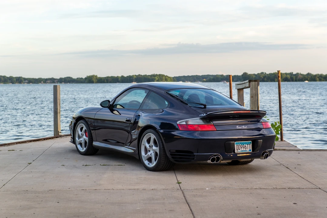 2001 Porsche 996 Turbo - Image 7 of 31