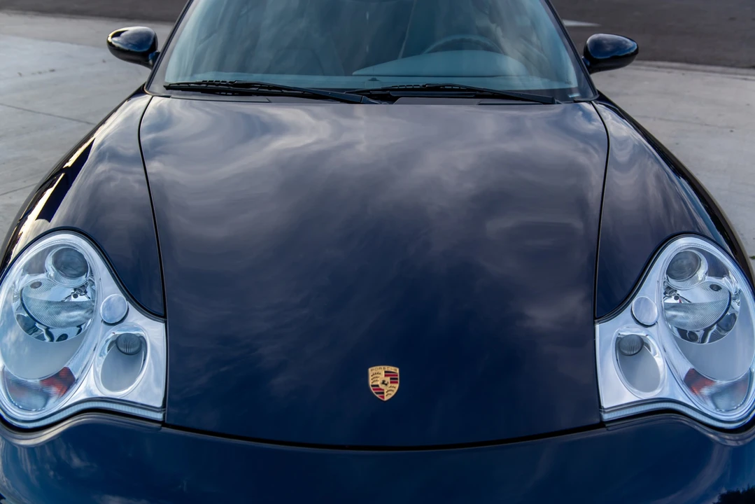 2001 Porsche 996 Turbo - Image 22 of 31