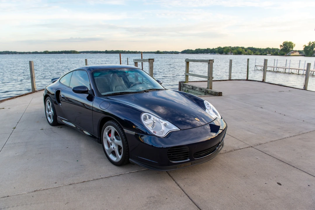 2001 Porsche 996 Turbo - Image 14 of 31