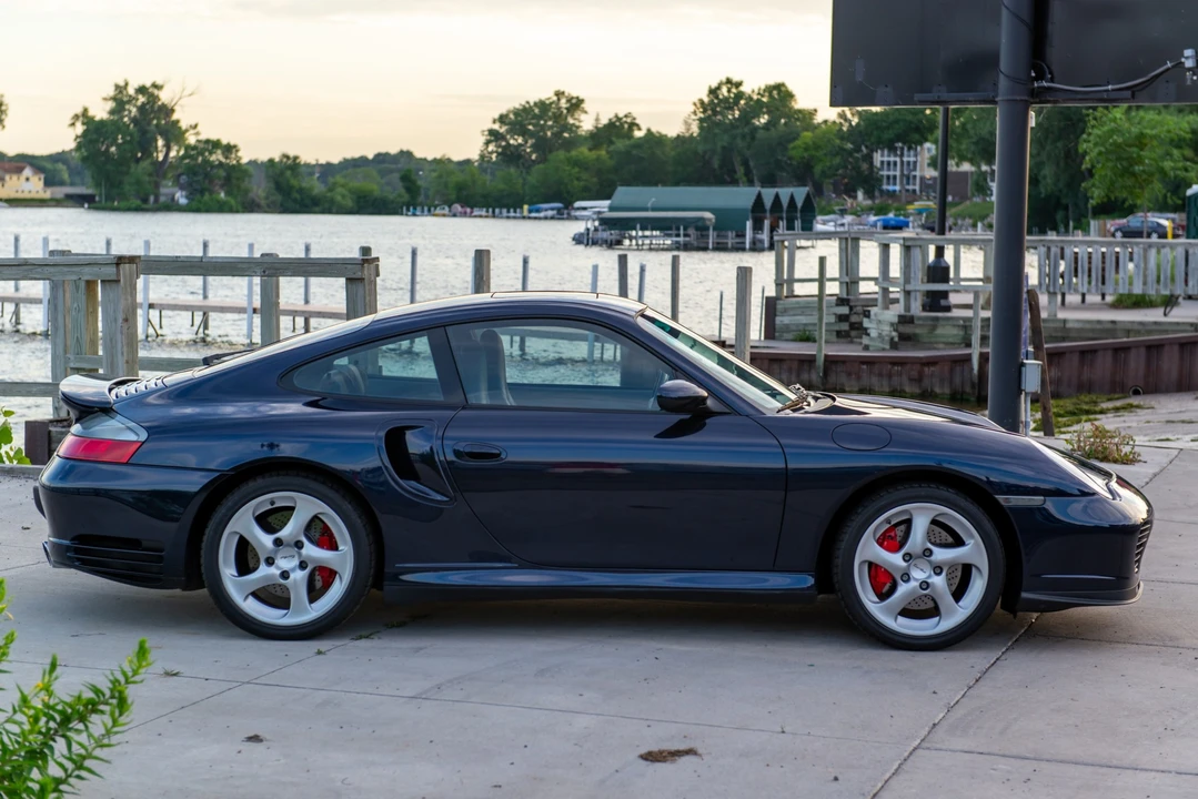 2001 Porsche 996 Turbo - Image 2 of 31