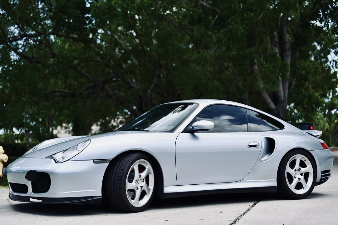 2001 Porsche 996 Turbo - Image 3 of 31