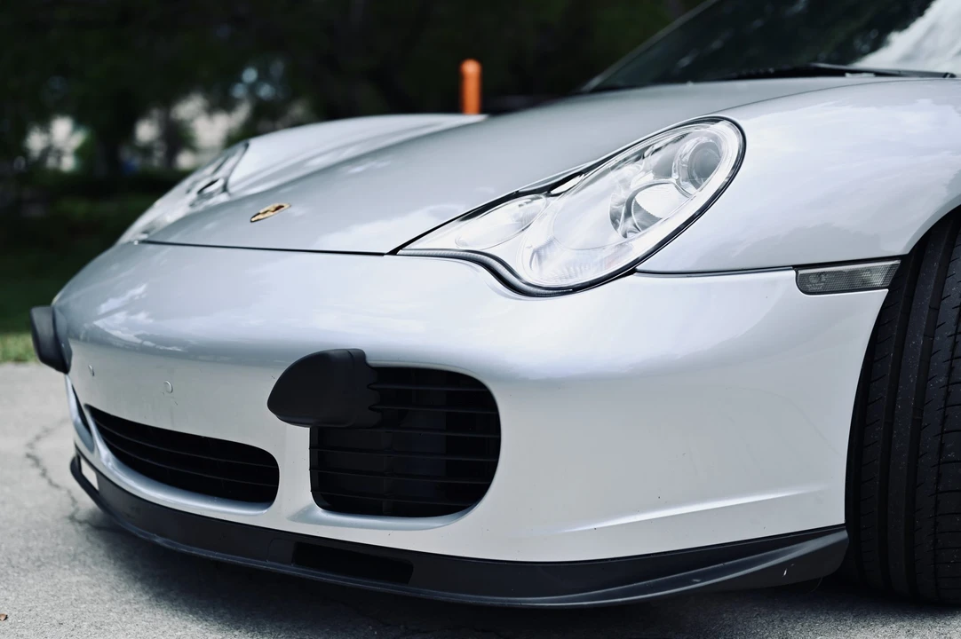 2001 Porsche 996 Turbo - Image 19 of 31