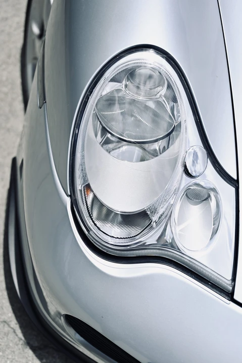 2001 Porsche 996 Turbo - Image 14 of 31