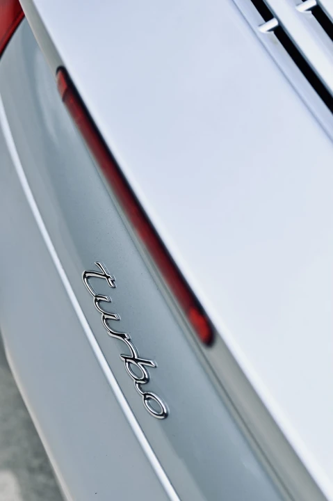 2001 Porsche 996 Turbo - Image 28 of 31