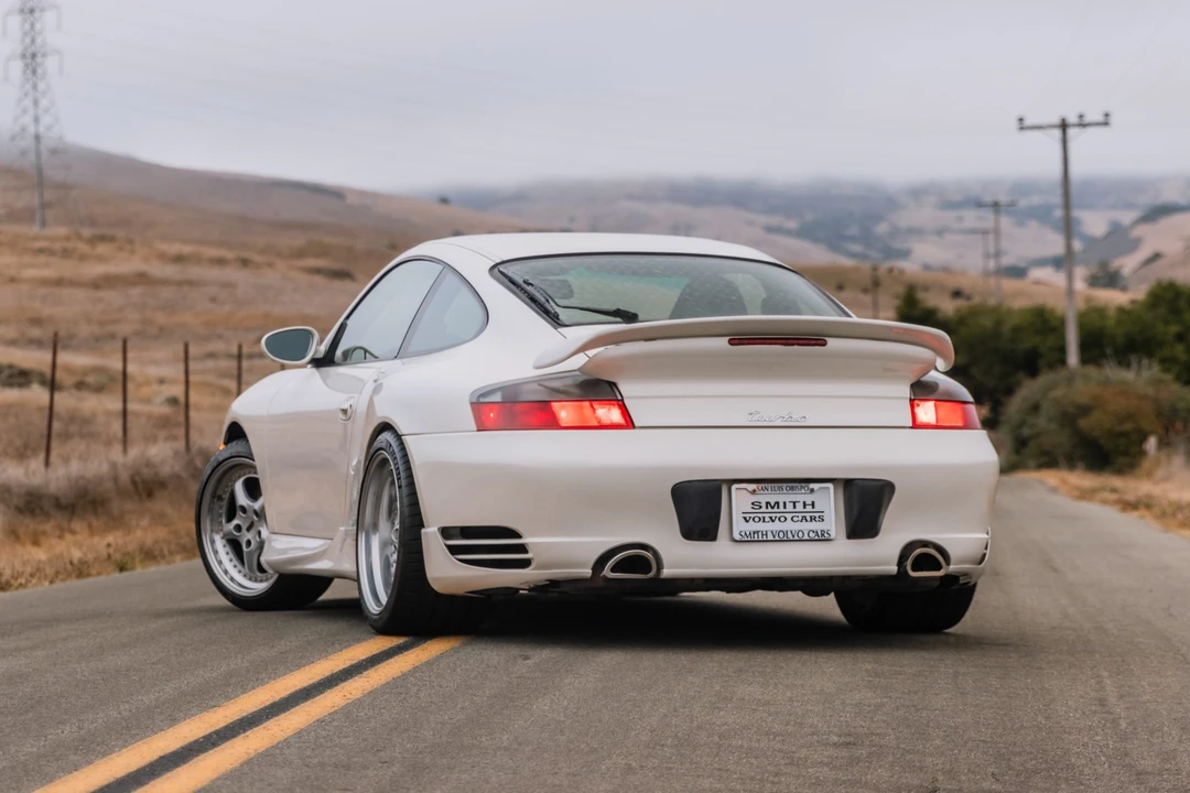 2001 Porsche 996 Turbo - Image 7 of 31