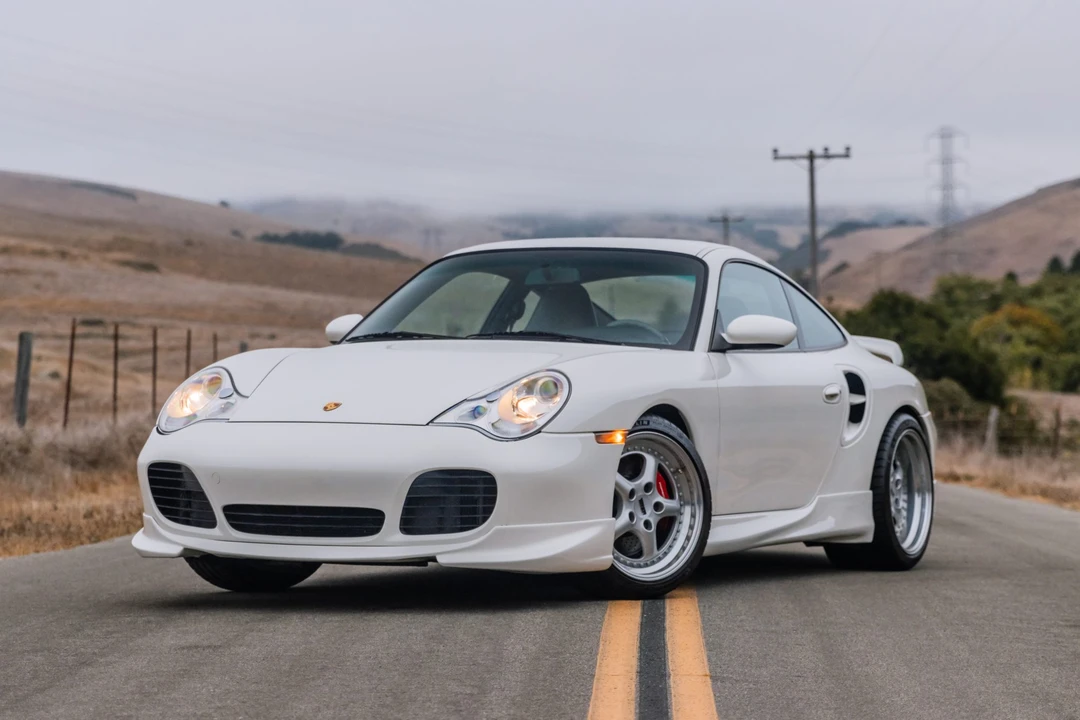 2001 Porsche 996 Turbo - Image 2 of 31