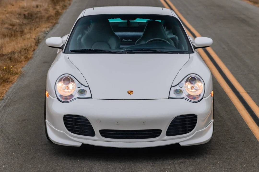 2001 Porsche 996 Turbo - Image 19 of 31