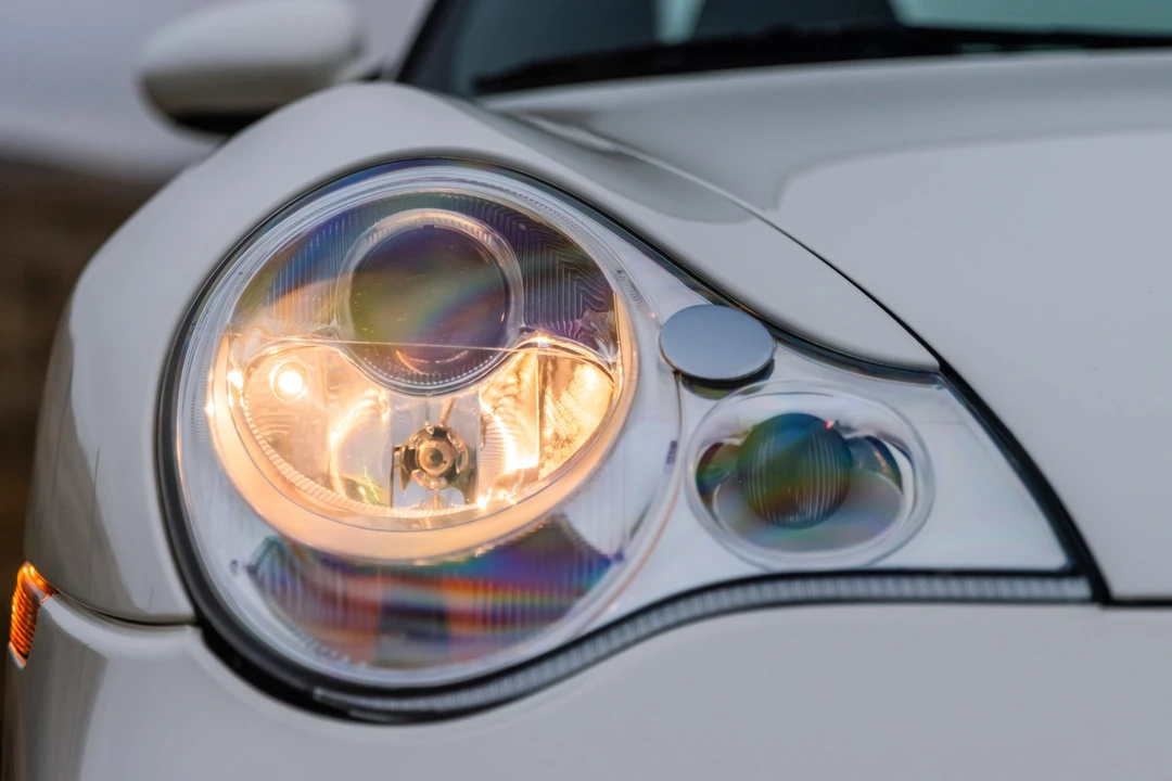 2001 Porsche 996 Turbo - Image 31 of 31