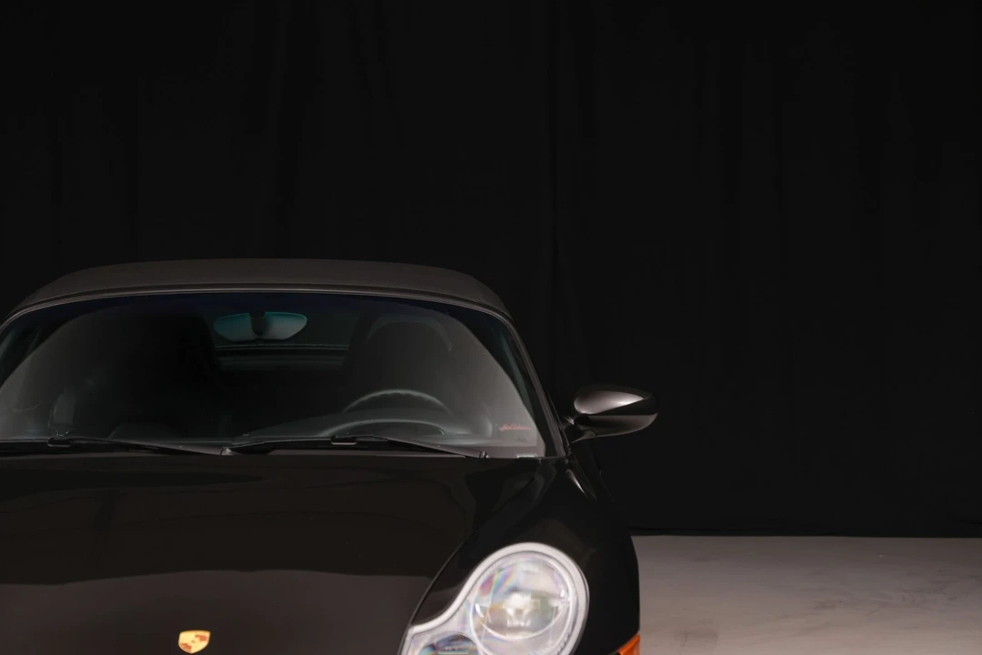 2001 Porsche 986 Boxster - Image 19 of 31