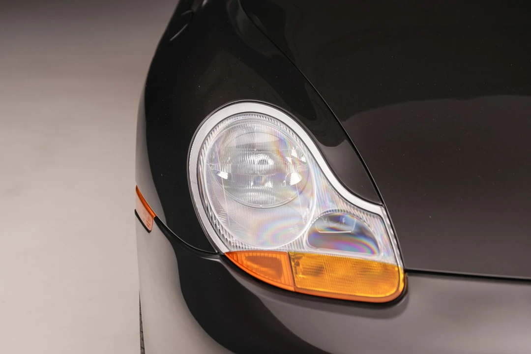 2001 Porsche 986 Boxster - Image 29 of 31