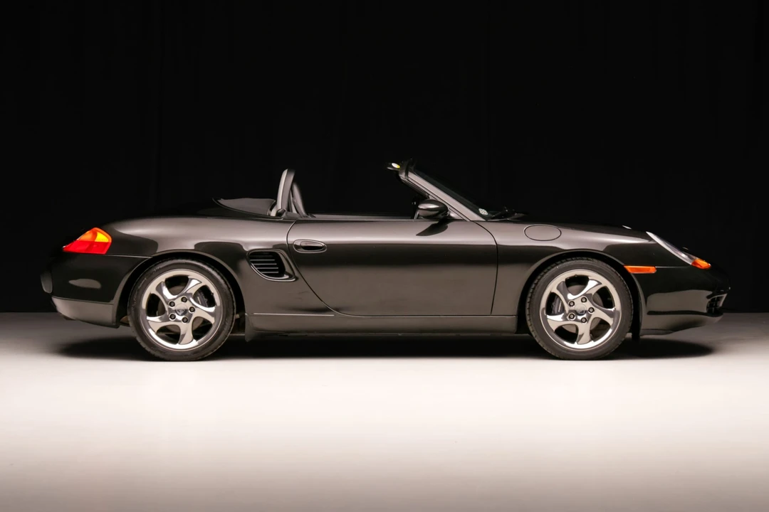 2001 Porsche 986 Boxster - Image 10 of 31