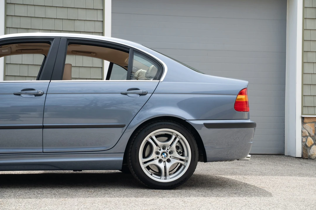 2002 BMW E46 330i & 330Ci - Image 21 of 31