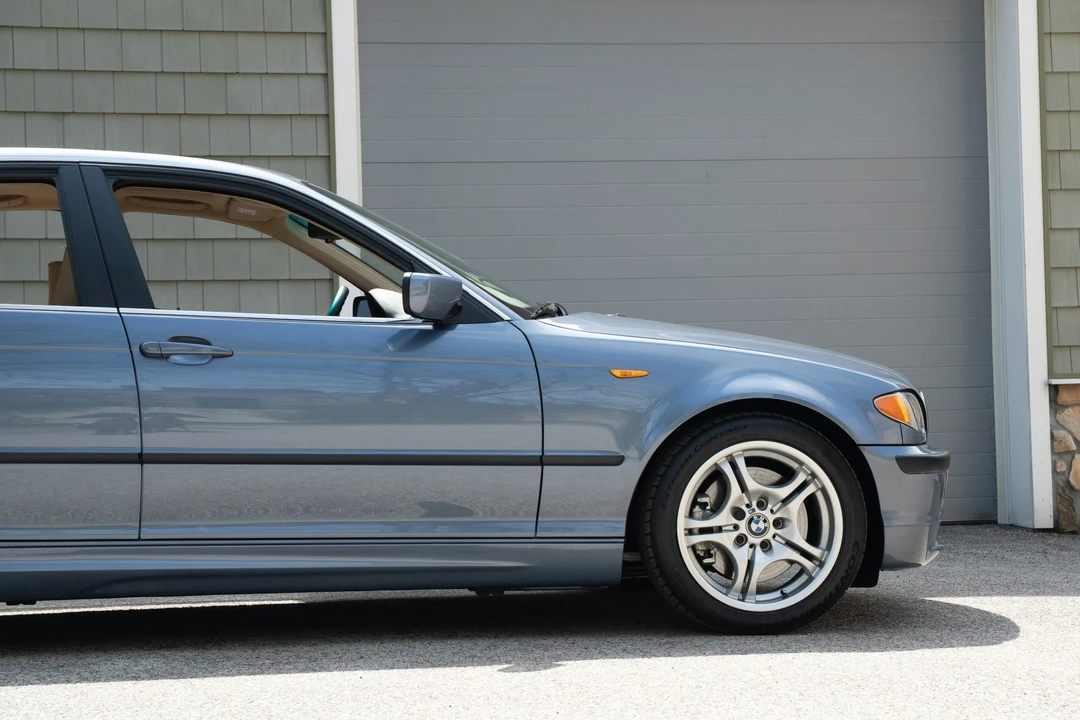 2002 BMW E46 330i & 330Ci - Image 23 of 31