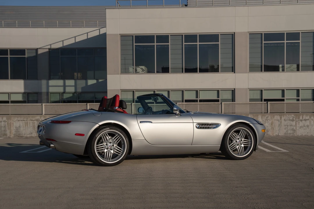 2002 BMW Z8 - Image 8 of 31