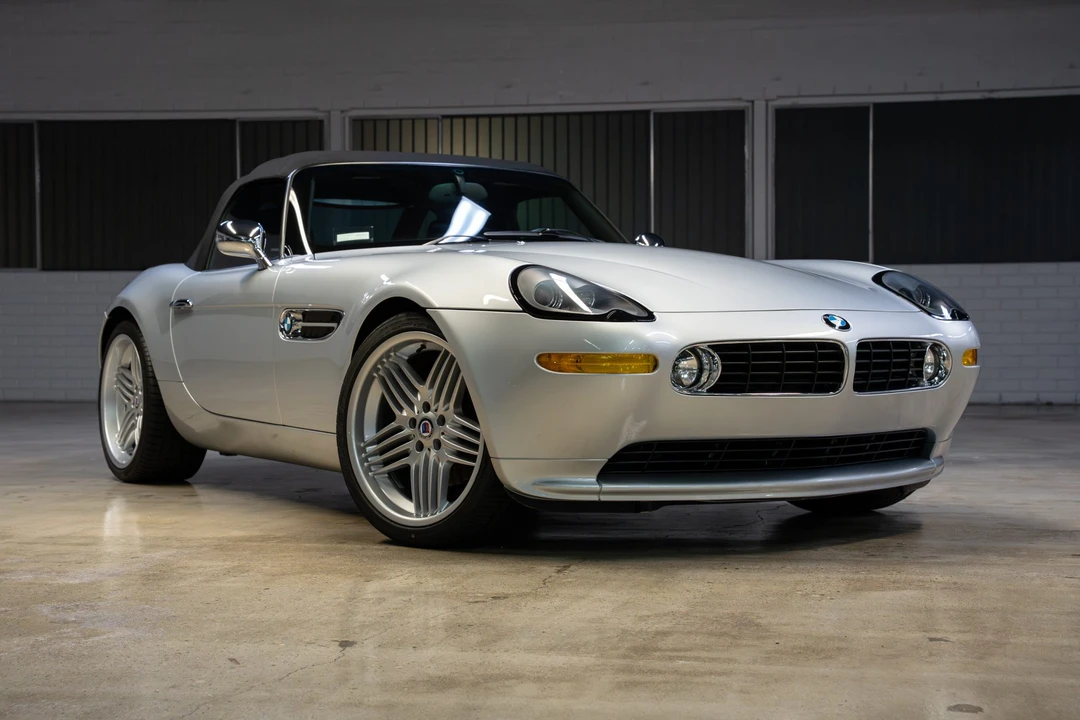 2002 BMW Z8 - Image 28 of 31
