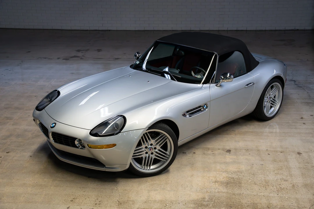 2002 BMW Z8 - Image 18 of 31