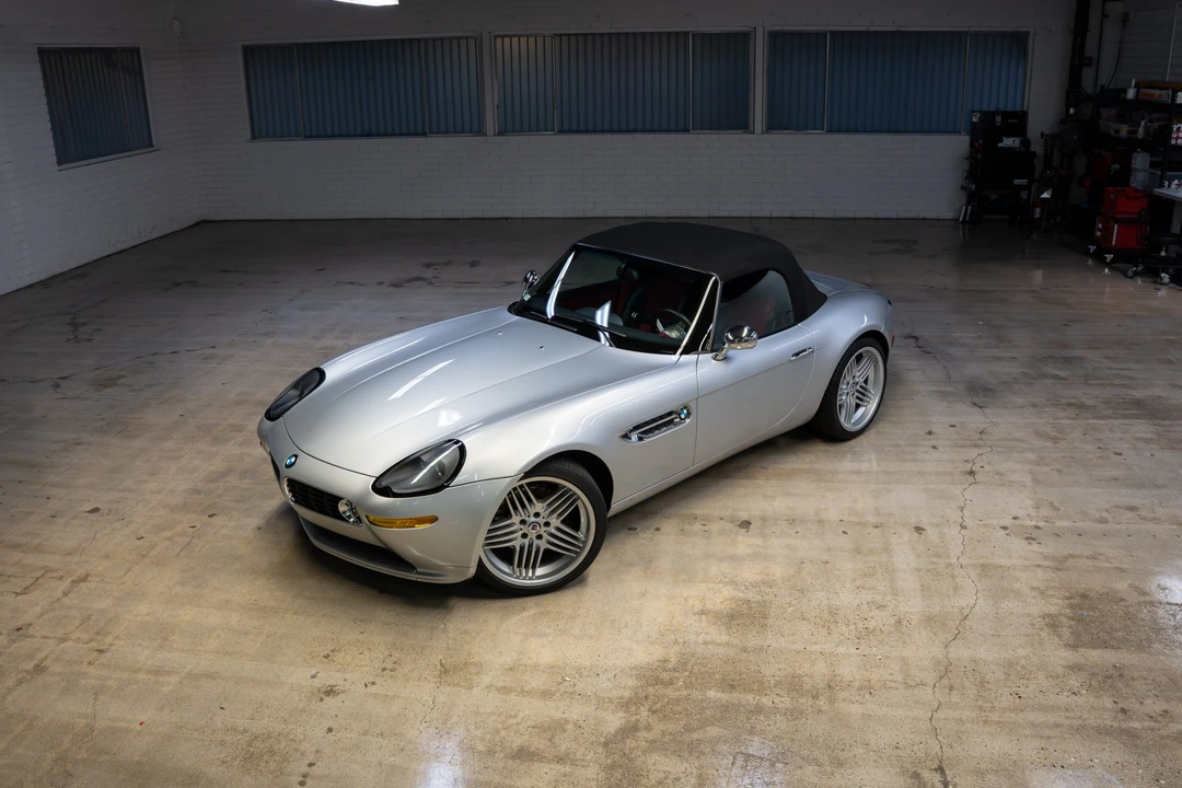 2002 BMW Z8 - Image 17 of 31
