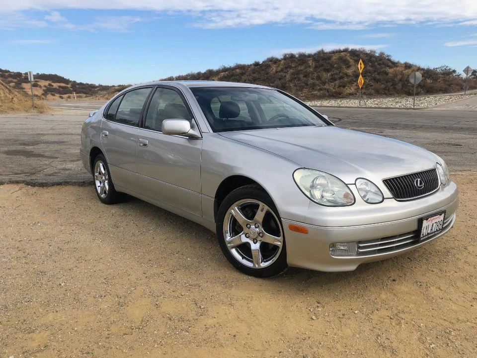 2002 Lexus GS 2nd Gen - Image 8 of 31