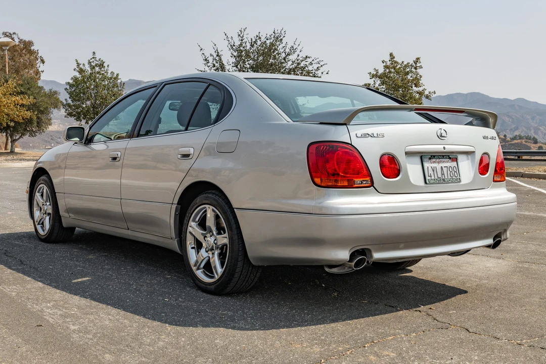 2002 Lexus GS 2nd Gen - Image 14 of 31