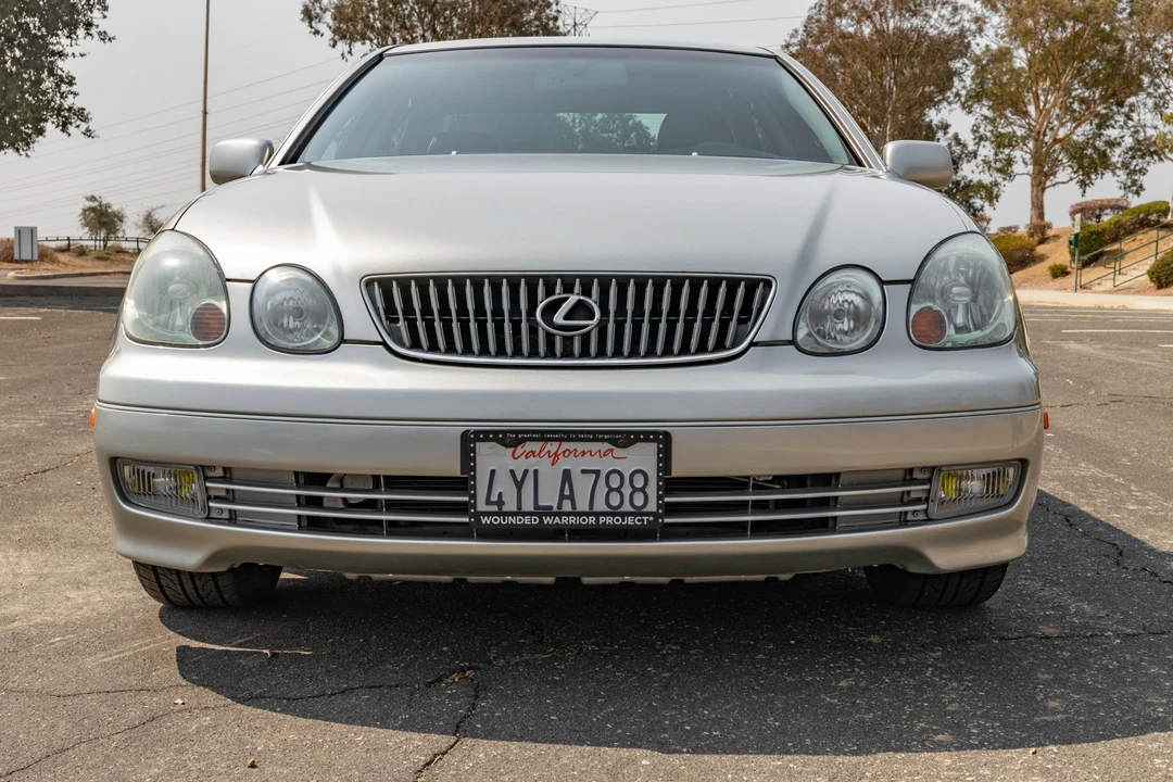 2002 Lexus GS 2nd Gen - Image 4 of 31