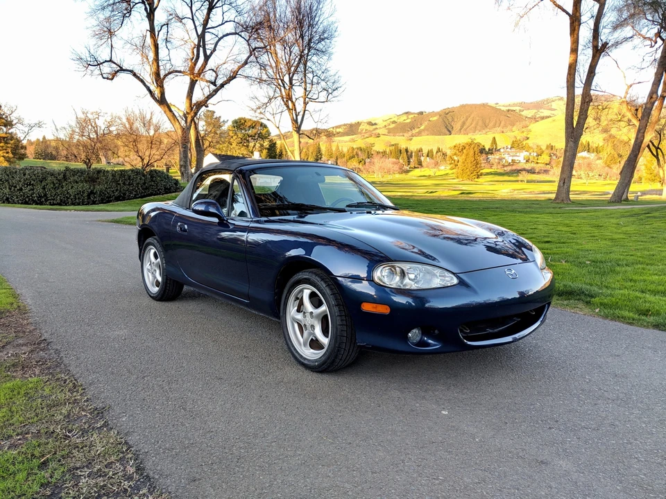 2002 Mazda NB MX-5 Miata - Image 13 of 31