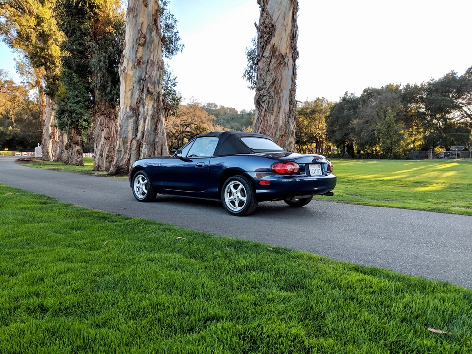 2002 Mazda NB MX-5 Miata - Image 15 of 31