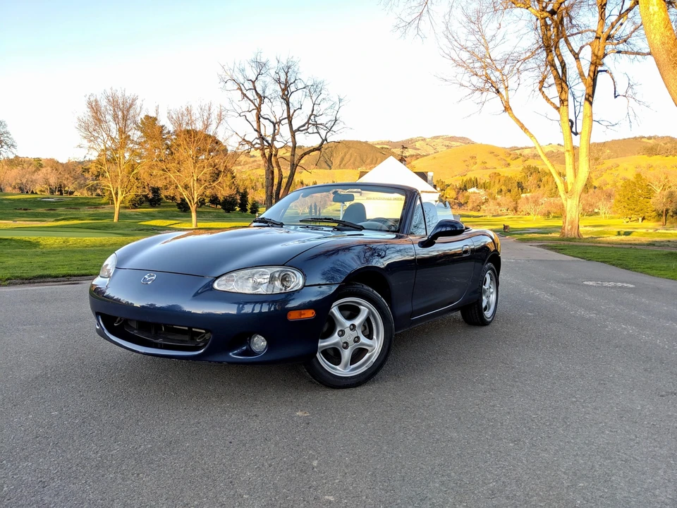 2002 Mazda NB MX-5 Miata - Image 25 of 31