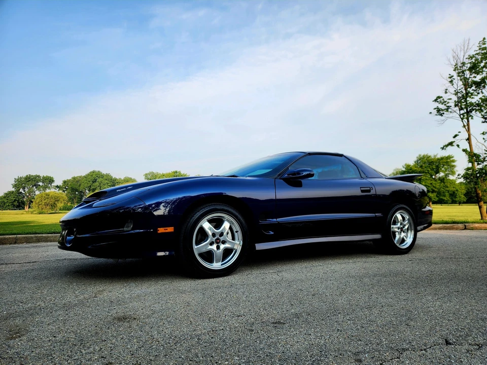 2002 Pontiac Firebird Trans Am 4th Gen - Image 11 of 31