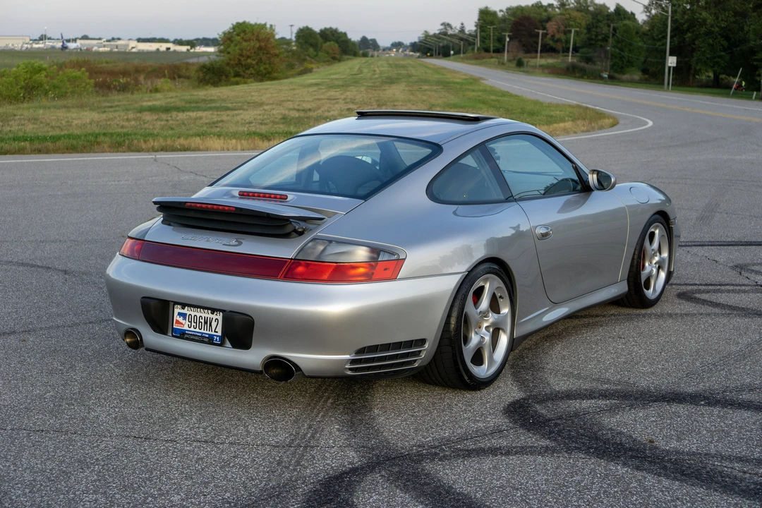 2002 Porsche 996 Carrera 4S - Image 17 of 31