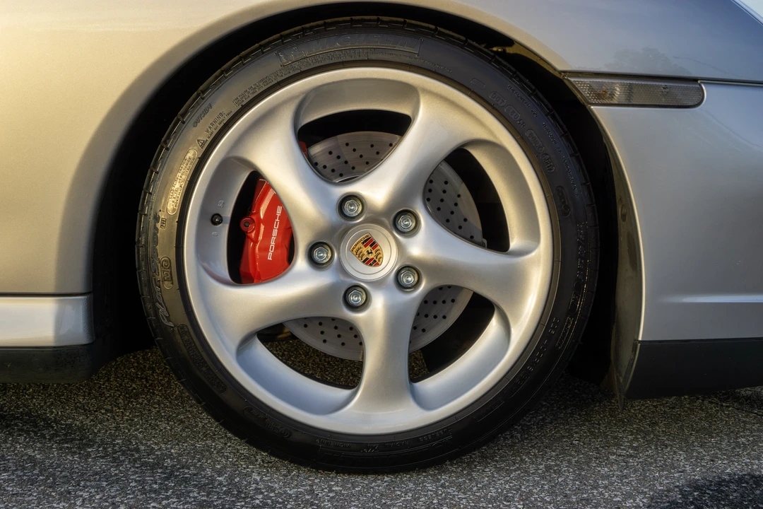 2002 Porsche 996 Carrera 4S - Image 27 of 31