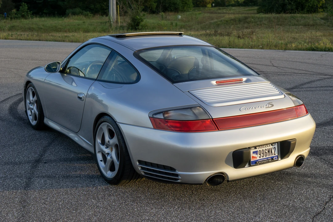 2002 Porsche 996 Carrera 4S - Image 19 of 31